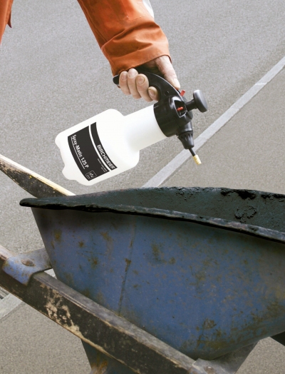 Spray-Matic N mit 360° Funktion erleichtert das Ausbringen von Trennmitteln und Schalölen
