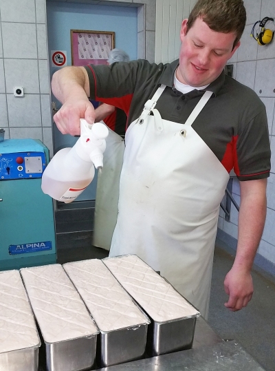 Food-Matic zum Aufsprühem von Fetten, Glanz- und Bräunungsmitteln 