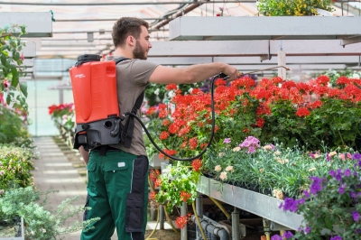 Dank des CAS-Akkus erhöht sich bei der REC 15 die Arbeitsleistung um 30%. 